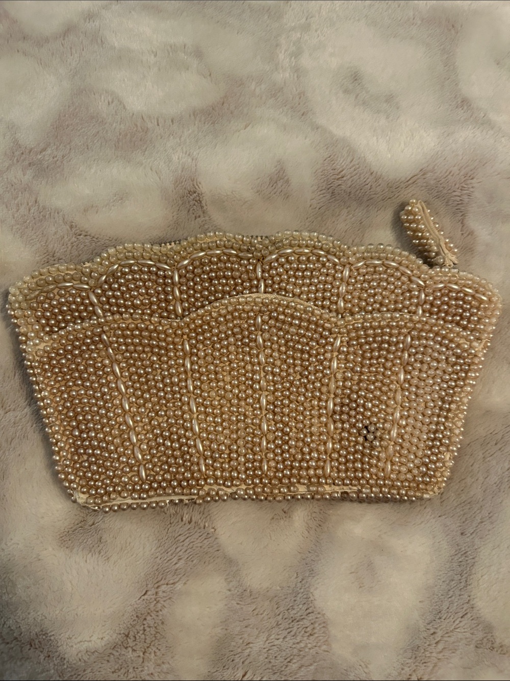 Vintage Beaded Wristlet Clutch - Cream